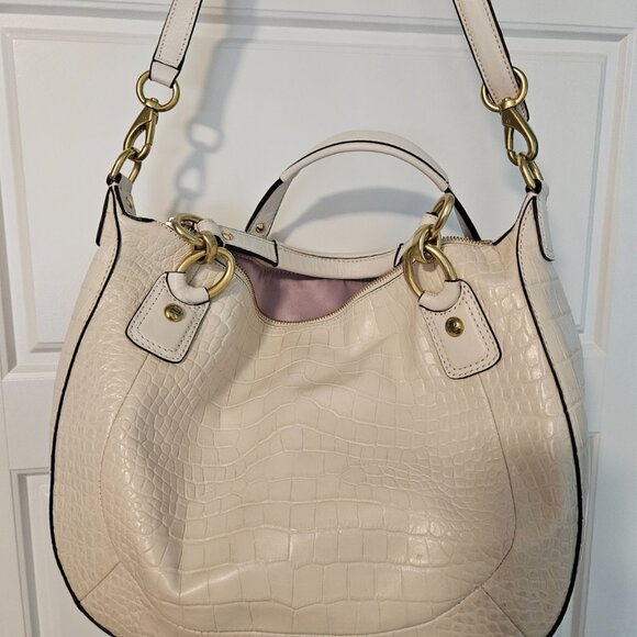 Coach Creme Large Satchel - Picture 2 of 16